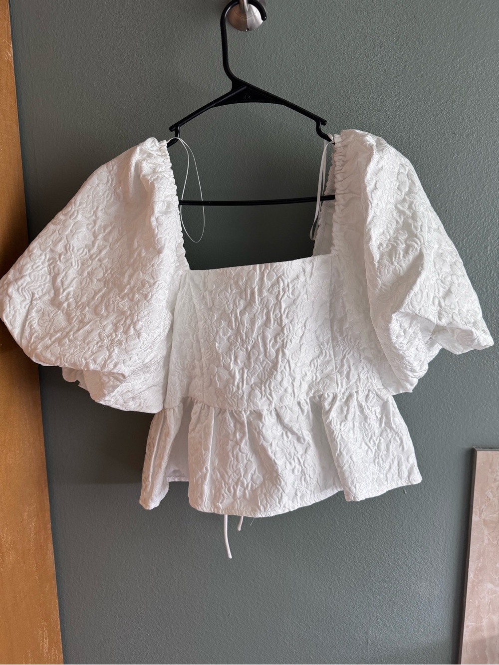 Endless Rose White Textured Puff-Sleeve Peplum Blouse